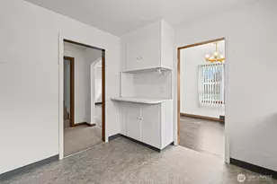 205 W Saar St, Kent, WA 98032 - Photo 13