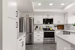 9910 Zircon Dr SW, Lakewood, WA 98498 - Photo 9