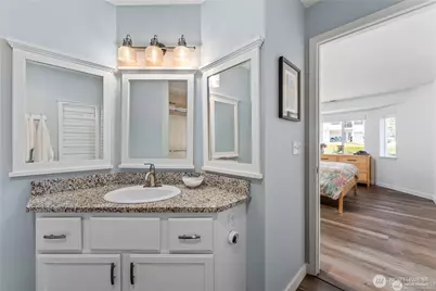 808 W Manson Road #B303, Chelan, WA 98816 - Photo 17