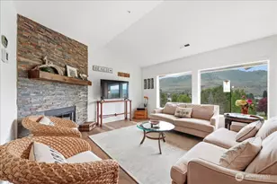 808 W Manson Rd, Chelan, WA 98816 - Photo 1