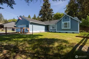 10720 Eustis Hunt Rd E, Graham, WA 98338 - Photo 1