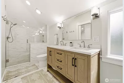9416 5th Avenue NE, Seattle, WA 98115 - Photo 17