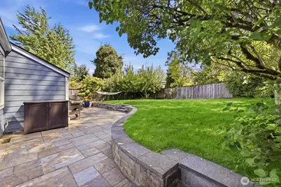 9416 5th Avenue NE, Seattle, WA 98115 - Photo 25