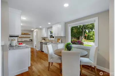 3700 NE 74th Place, Seattle, WA 98115 - Photo 5