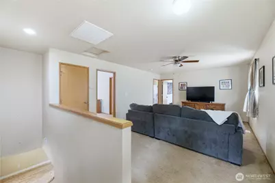 10007 Dragt Street SE, Yelm, WA 98597 - Photo 15