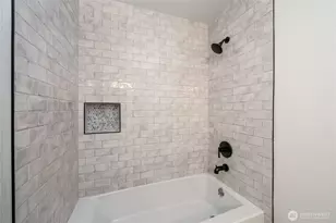 19410 Bothell Way NE, Bothell, WA 98011 - Photo 17