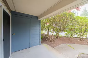 19410 Bothell Way NE, Bothell, WA 98011 - Photo 23