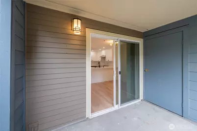19410 Bothell Way NE #D102, Bothell, WA 98011 - Photo 21
