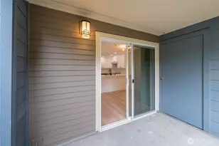 19410 Bothell Way NE, Bothell, WA 98011 - Photo 21