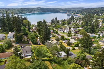 3630 W D Street, Bremerton, WA 98312 - Photo 3