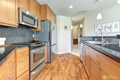 16141 Cleveland Street #316, Redmond, WA 98052 - Photo 15