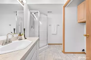 705 N State St, Bellingham, WA 98225 - Photo 23