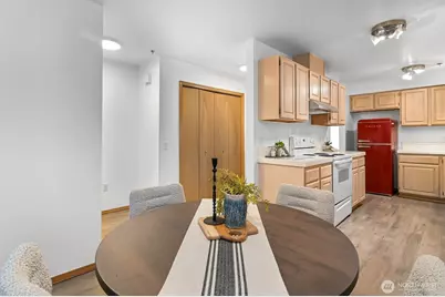 705 N State Street #202, Bellingham, WA 98225 - Photo 13