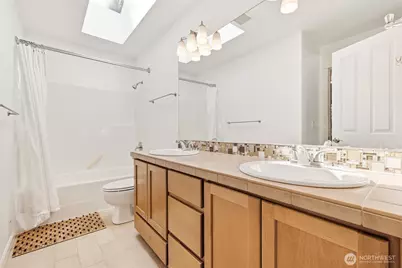 1737 Mt Baker Avenue NE, Renton, WA 98059 - Photo 25