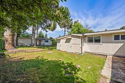13721 37th Avenue NE, Seattle, WA 98125 - Photo 21