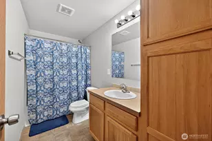 9997 Greenleaf Loop SE, Yelm, WA 98597 - Photo 27