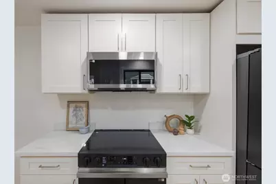 10012 8th Avenue NW, Seattle, WA 98177 - Photo 19