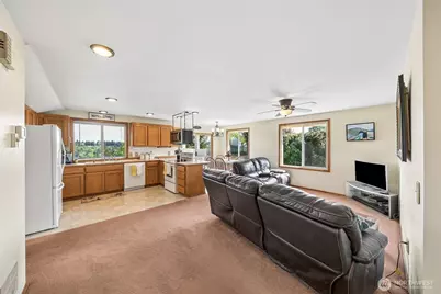 16516 SE 368th Street, Auburn, WA 98092 - Photo 5