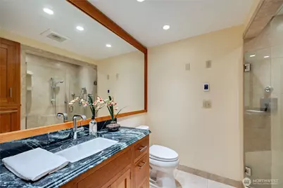 153 Madison Avenue N, Bainbridge Island, WA 98110 - Photo 23