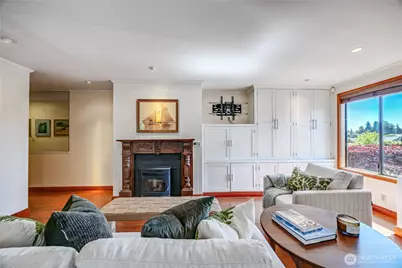 153 Madison Avenue N, Bainbridge Island, WA 98110 - Photo 7