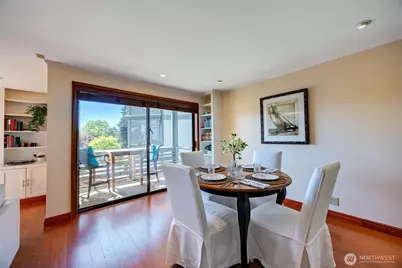 153 Madison Avenue N, Bainbridge Island, WA 98110 - Photo 9
