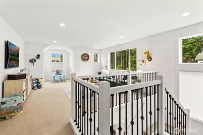 14527 160th Court SE, Renton, WA 98059 - Photo 17