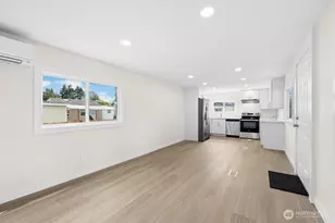 12200 Stone Ave N, Seattle, WA 98133 - Photo 3