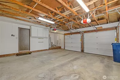 12307 SE 74th Street, Newcastle, WA 98056 - Photo 23