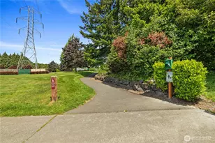 12307 SE 74th St, Newcastle, WA 98056 - Photo 37