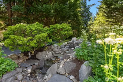 1854 Commodore Lane NW, Bainbridge Island, WA 98110 - Photo 5