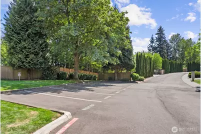 13274 NE 182nd Street, Woodinville, WA 98072 - Photo 27