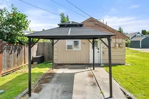 805 1/2 4th Ave SW, Puyallup, WA 98371 - Photo 23