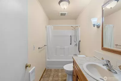 106 Jefferson Street, South Bend, WA 98586 - Photo 13