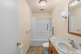 106 Jefferson St, South Bend, WA 98586 - Photo 13
