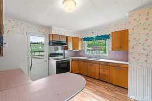 106 Jefferson St, South Bend, WA 98586 - Photo 9