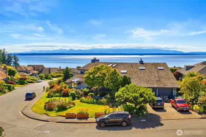 13731 65th Place W, Edmonds, WA 98026 - Photo 1