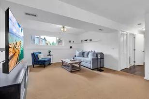 12818 NE 135th St, Kirkland, WA 98034 - Photo 23