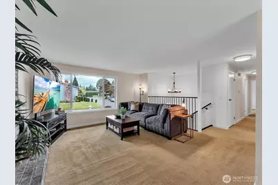 12818 NE 135th Street, Kirkland, WA 98034 - Photo 7