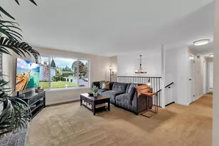 12818 NE 135th St, Kirkland, WA 98034 - Photo 7