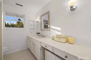 8533 SE 76th Pl, Mercer Island, WA 98040 - Photo 17