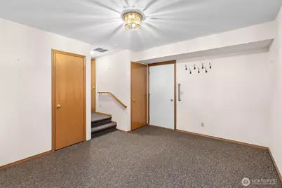 6430 NE Agate Beach Road, Bainbridge Island, WA 98110 - Photo 17