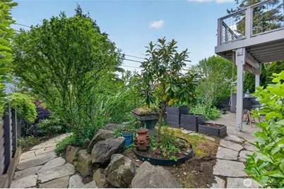 7700 California Avenue SW, Seattle, WA 98136 - Photo 33