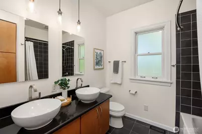 7308 22nd Avenue NW, Seattle, WA 98117 - Photo 11