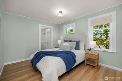 7308 22nd Avenue NW, Seattle, WA 98117 - Photo 9