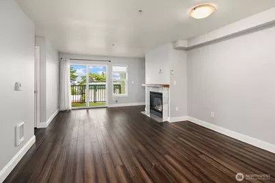 1818 18th Avenue #204, Seattle, WA 98122 - Photo 7