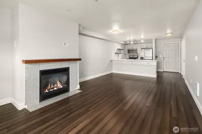 1818 18th Avenue #204, Seattle, WA 98122 - Photo 5