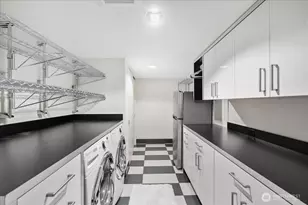 1958 Harvard Ave E, Seattle, WA 98102 - Photo 31