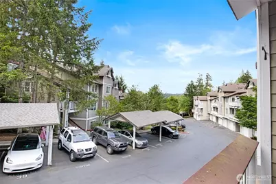 18505 SE Newport Way #D118, Issaquah, WA 98027 - Photo 15