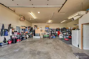 9609 SE Evergreen Hwy, Vancouver, WA 98664 - Photo 35