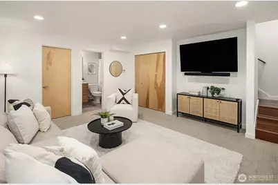 7349 California Avenue SW, Seattle, WA 98136 - Photo 25